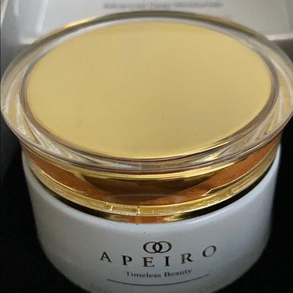 Advanced Deep Moisturizer - Picture 2 of 2